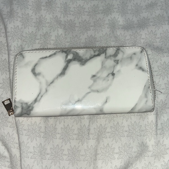 Marble Design Wallet - Picture 5 of 11